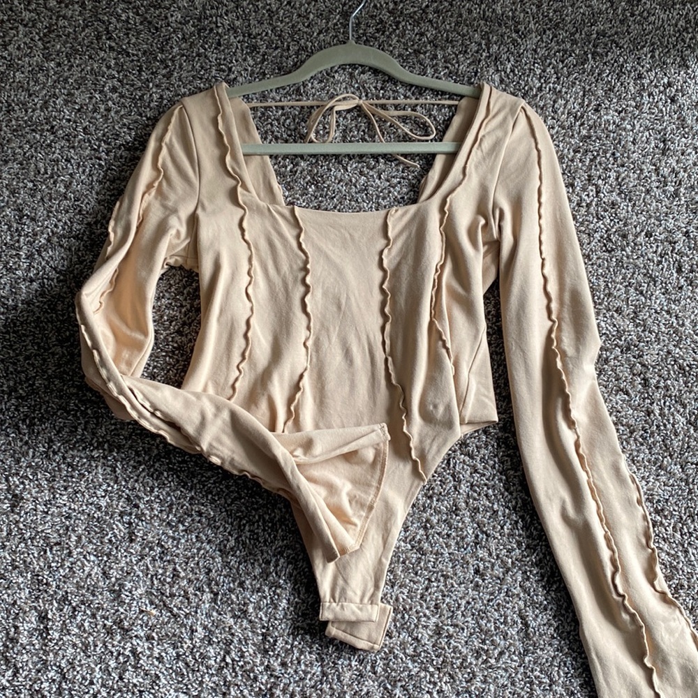 Nude/camel bodysuit